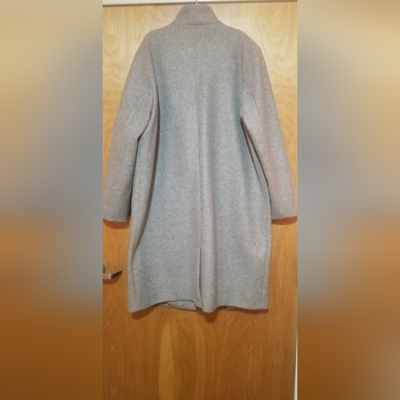 Fall/winter coat - Picture 2 of 3